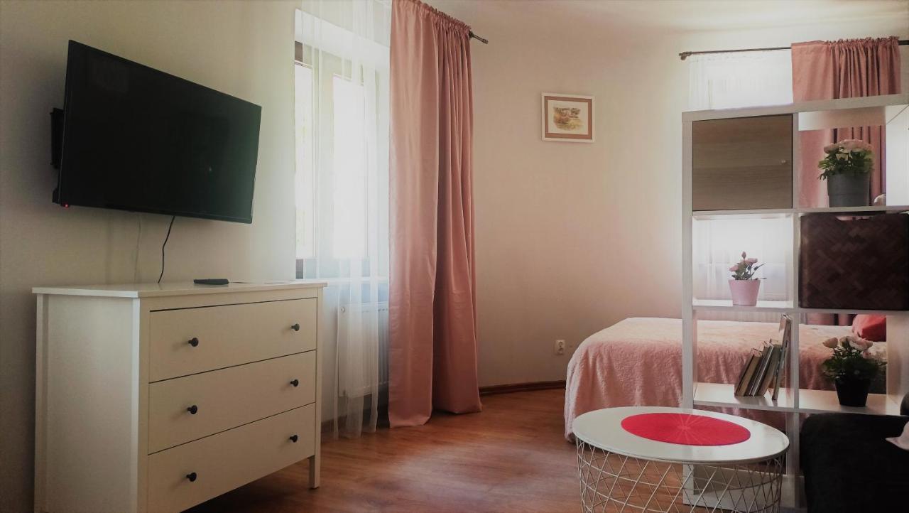 Apartament Malinowy Swietoduska 12 Lublin Exterior foto